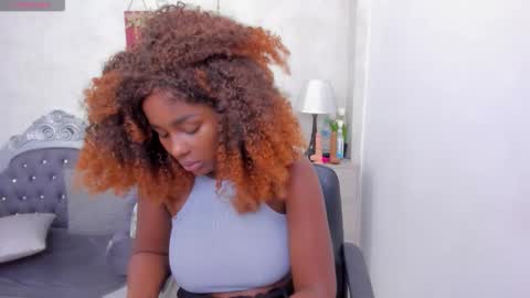 Snapshot of katherin_cruzz chatting on November 2025 03:37:02 PM katherin online show from November 2025 03:37:02 PM