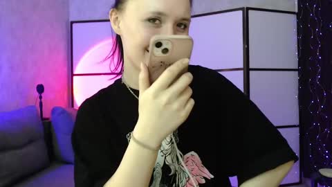 Snapshot of katherine_johnson chatting on January 2025 12:18:01 PM katherine_johnson online show from January 2025 12:18:01 PM