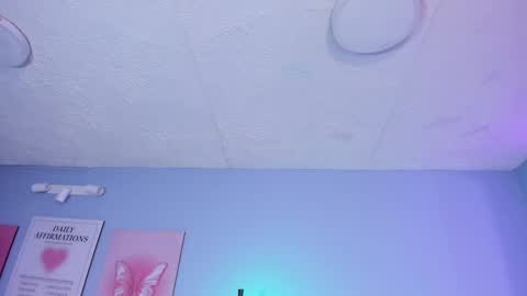 Snapshot of kathia_saenz chatting on September 2025 04:12:01 AM Kathia online show from September 2025 04:12:01 AM