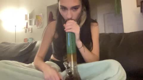 Snapshot of kathiscute chatting on October 2025 07:40:02 AM Kathryn online show from October 2025 07:40:02 AM