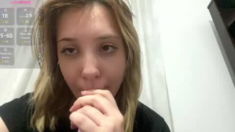 Snapshot of kathrinekiening chatting on June 2026 08:36:01 PM Jessie online show from June 2026 08:36:01 PM