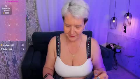 Snapshot of kathy_sunn chatting on May 2026 02:47:01 PM Kathy online show from May 2026 02:47:01 PM