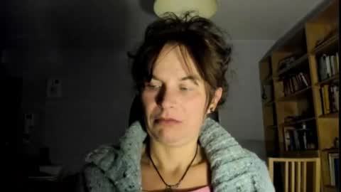 Snapshot of kathysky40 chatting on November 2025 09:47:01 PM KATHY online show from November 2025 09:47:01 PM