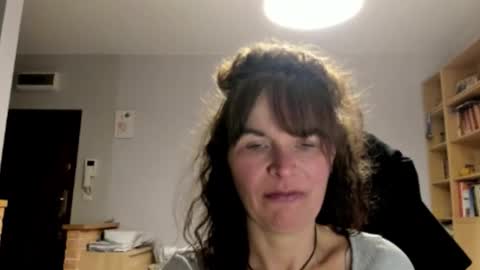 Snapshot of kathysky40 chatting on December 2025 03:05:01 PM KATHY online show from December 2025 03:05:01 PM