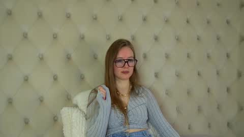 Snapshot of kathystewart chatting on October 2025 06:34:01 AM Kathy online show from October 2025 06:34:01 AM