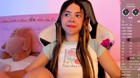 Snapshot of kathyy01 chatting on March 2025 07:27:02 PM valentina online show from March 2025 07:27:02 PM