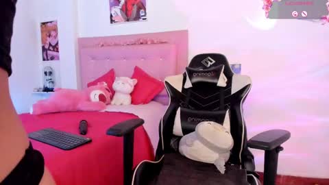 Snapshot of kathyy01 chatting on November 2025 11:24:01 PM valentina online show from November 2025 11:24:01 PM