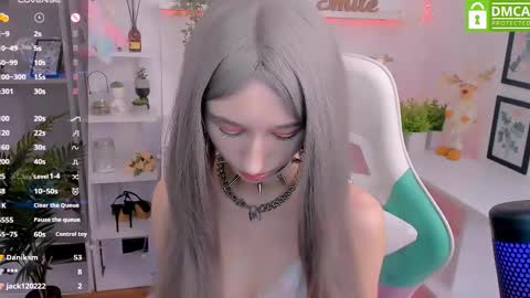 Katia  online show from February 2025 07:09:02 AM