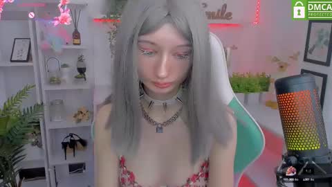 Katia  online show from March 2025 06:33:02 AM