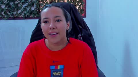 Katia Cuper  online show from December 2024 11:45:02 AM