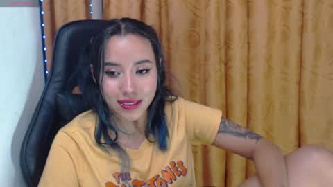 Katia Cuper  online show from January 2025 06:32:02 PM