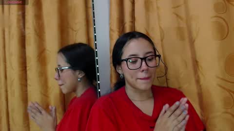 Katia Cuper  online show from February 2025 12:25:01 AM