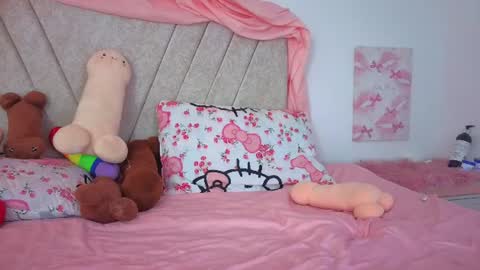 Katia online show from July 2026 03:04:02 PM