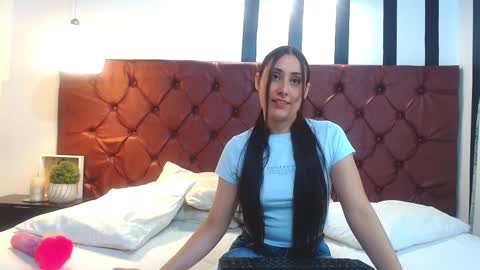 Snapshot of katianoir chatting on March 2025 03:02:01 PM Katherine online show from March 2025 03:02:01 PM