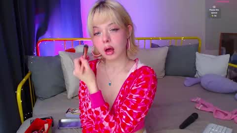 Katie Deville online show from March 2025 03:31:01 PM