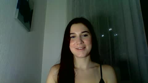 Snapshot of katie_foxi chatting on November 2025 04:20:01 PM katie_foxi online show from November 2025 04:20:01 PM