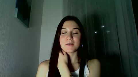 Snapshot of katie_foxi chatting on November 2025 04:07:02 PM katie_foxi online show from November 2025 04:07:02 PM