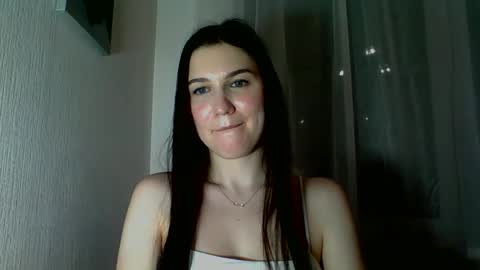 katie_foxi online show from March 2026 06:44:02 PM
