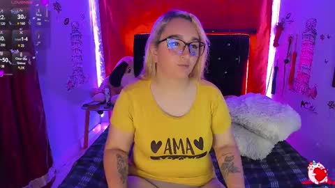 SHARON  KATIEE online show from February 2025 04:30:02 PM