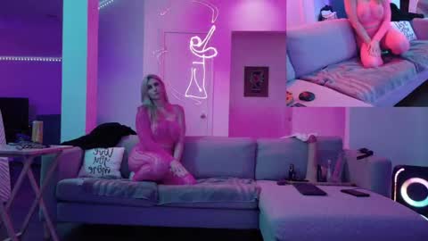 katiekampbell online show from April 2026 02:50:02 AM