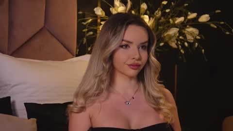 Snapshot of katjolie chatting on February 2025 07:09:01 PM KatJolie online show from February 2025 07:09:01 PM