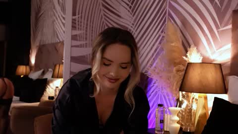 Snapshot of katjolie chatting on October 2025 07:45:02 PM KatJolie online show from October 2025 07:45:02 PM