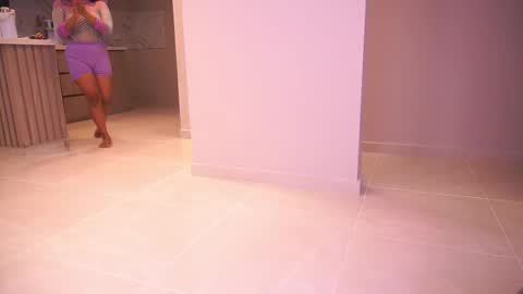 Follow me on instagram and twitter as correaktnees online show from March 2026 08:00:02 AM