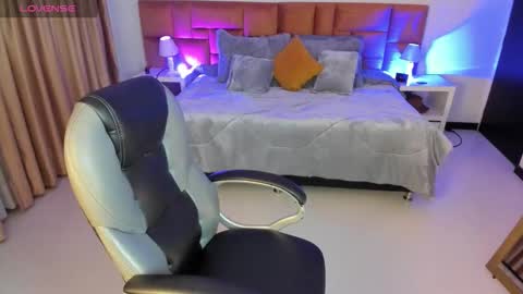 Snapshot of katnia_and_marcuz chatting on September 2025 11:32:02 AM Katnia and Marcuz online show from September 2025 11:32:02 AM