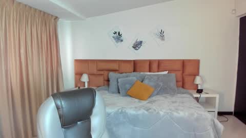 Snapshot of katnia_and_marcuz chatting on September 2025 11:34:01 AM Katnia and Marcuz online show from September 2025 11:34:01 AM