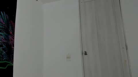 Kathrin online show from November 2025 08:02:01 PM