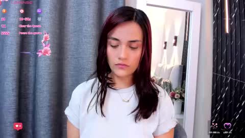 Keyla online show from September 2025 07:18:02 PM