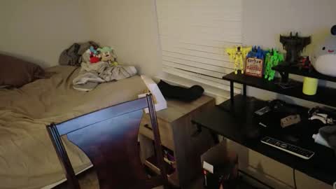 Katrina Price online show from December 2025 11:01:02 PM