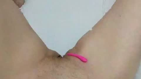 Snapshot of katrinna_arinna chatting on December 2024 01:22:01 AM katrina dont forget to give me thumbs up online show from December 2024 01:22:01 AM