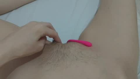 Snapshot of katrinna_arinna chatting on January 2025 02:56:01 AM katrina dont forget to give me thumbs up online show from January 2025 02:56:01 AM