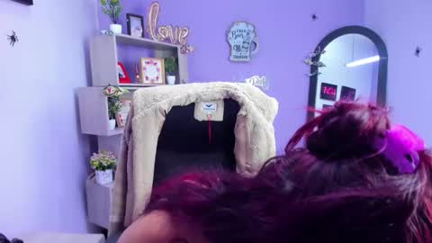 Snapshot of kattalella_luck chatting on November 2025 04:24:02 AM kattalella luck online show from November 2025 04:24:02 AM