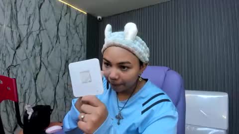 katteyes_ online show from March 2026 08:13:01 PM