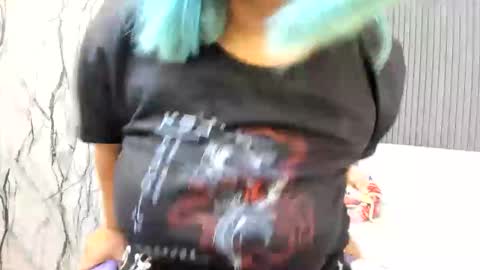 katteyes_ online show from April 2026 09:37:02 PM