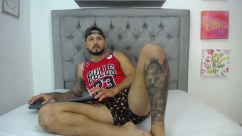 Snapshot of katteysweet chatting on December 2024 12:55:02 AM kattey and handsomen online show from December 2024 12:55:02 AM