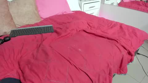 Snapshot of katti_barrera chatting on January 2025 05:44:02 PM katti_barrera online show from January 2025 05:44:02 PM