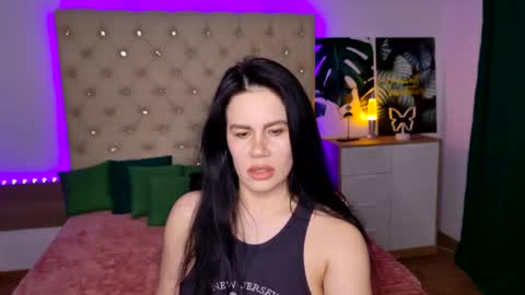 KattieSims online show from March 2025 06:00:01 PM