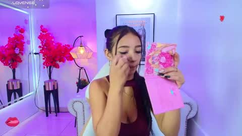 katty_rounds online show from November 2025 12:04:02 PM