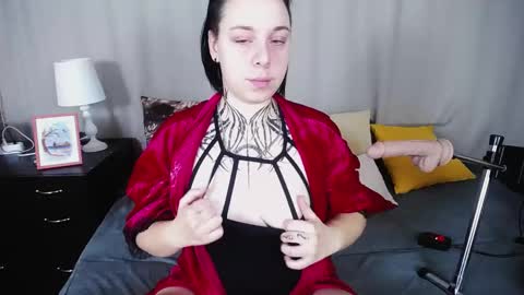 Katty online show from January 2025 04:49:02 PM