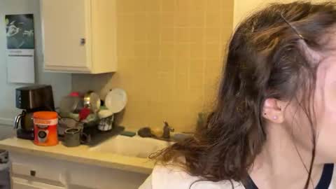 Snapshot of katxxgolding chatting on November 2025 07:47:01 PM Princesse Kat online show from November 2025 07:47:01 PM