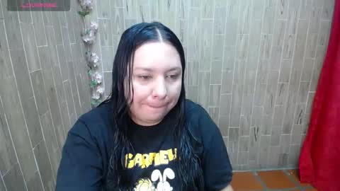 Snapshot of katy2425 chatting on November 2025 01:17:02 AM Katy online show from November 2025 01:17:02 AM