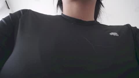 Snapshot of katy_18_pocahontas chatting on December 2025 06:23:01 PM K a t y online show from December 2025 06:23:01 PM