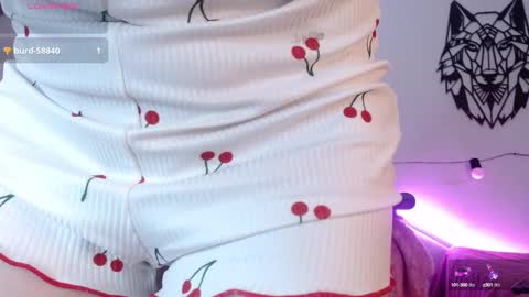 Snapshot of katy_van chatting on January 2025 04:09:01 PM Katy Van online show from January 2025 04:09:01 PM