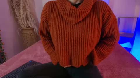 Snapshot of katy_van chatting on October 2025 09:17:02 PM Katy Van online show from October 2025 09:17:02 PM