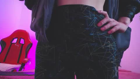 Snapshot of katy_van chatting on November 2025 08:52:01 PM Katy Van online show from November 2025 08:52:01 PM