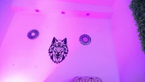 Snapshot of katy_van chatting on November 2025 09:27:01 PM Katy Van online show from November 2025 09:27:01 PM