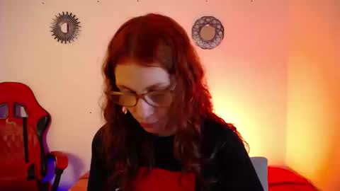 Katy Van online show from December 2025 09:11:01 PM